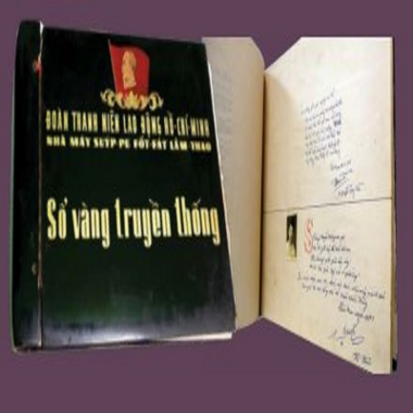 Sổ lưu niệm của nhà máy Supe Lâm Thao năm 1971