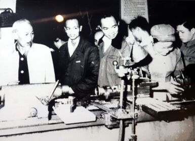 Khôi phục phát triển công nghiệp - thương mại (1955 - 1965)