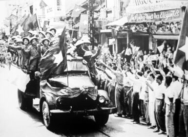 Tôi luyện trong gian khó (1945 - 1954)
