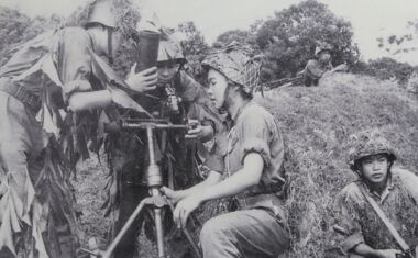 Sổ lưu niệm của Nhà máy Supe Phốt phát Lâm Thao năm 1971