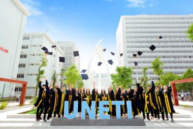65 năm thành lập Trường Đại học Kinh tế - Kỹ thuật Công nghiệp