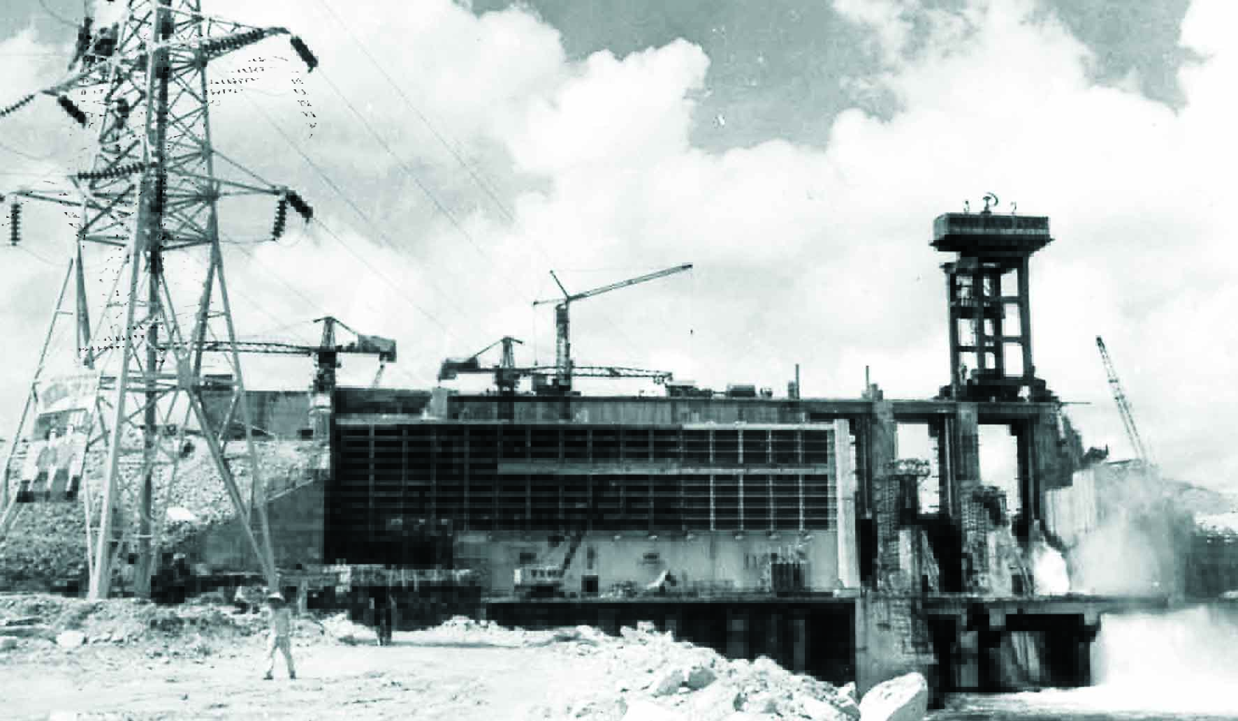 Khôi phục sản xuất (1973 – 1975)